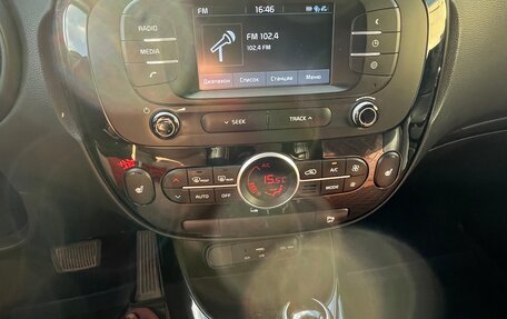 KIA Soul II рестайлинг, 2018 год, 1 800 000 рублей, 11 фотография