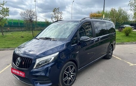 Mercedes-Benz V-Класс, 2019 год, 6 650 000 рублей, 2 фотография