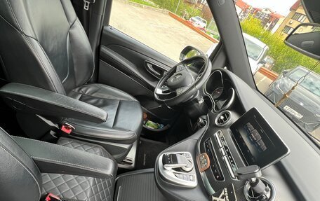 Mercedes-Benz V-Класс, 2019 год, 6 650 000 рублей, 13 фотография