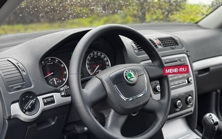 Skoda Octavia, 2012 год, 750 000 рублей, 18 фотография