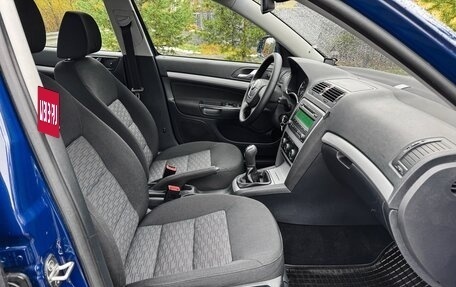 Skoda Octavia, 2012 год, 750 000 рублей, 22 фотография