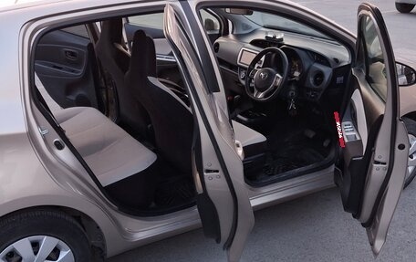 Toyota Vitz, 2016 год, 870 000 рублей, 2 фотография