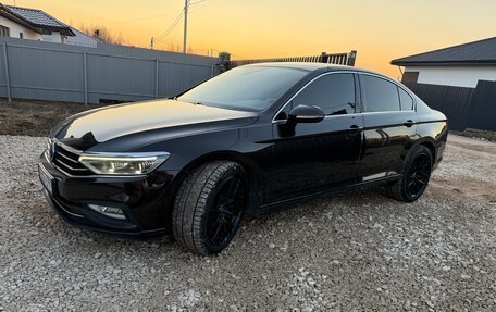 Volkswagen Passat B8 рестайлинг, 2019 год, 2 500 000 рублей, 3 фотография