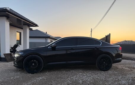 Volkswagen Passat B8 рестайлинг, 2019 год, 2 500 000 рублей, 17 фотография