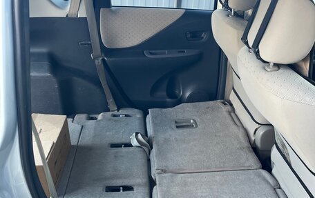Toyota Ractis I, 2007 год, 700 000 рублей, 11 фотография