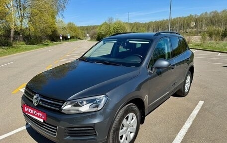 Volkswagen Touareg III, 2011 год, 2 030 000 рублей, 14 фотография