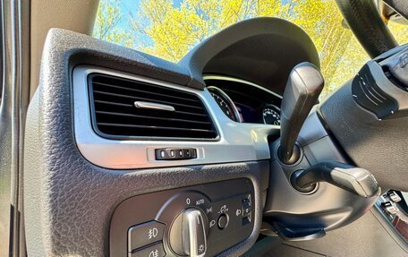 Volkswagen Touareg III, 2011 год, 2 030 000 рублей, 23 фотография