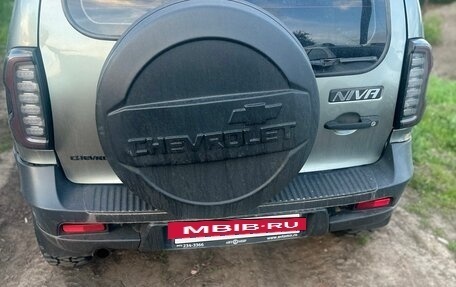 Chevrolet Niva I рестайлинг, 2012 год, 700 000 рублей, 2 фотография