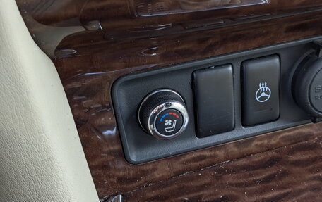 Nissan Patrol, 2011 год, 2 995 000 рублей, 30 фотография