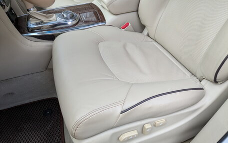 Nissan Patrol, 2011 год, 2 995 000 рублей, 25 фотография