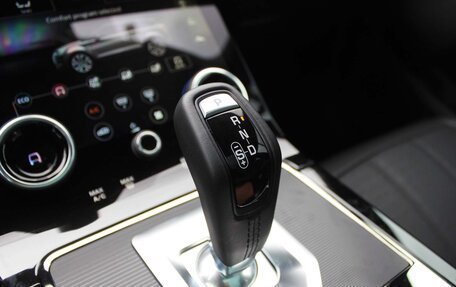 Land Rover Range Rover Evoque II, 2021 год, 3 100 000 рублей, 31 фотография