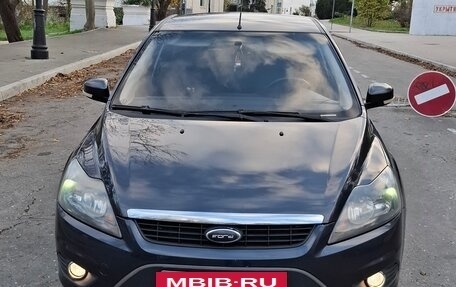 Ford Focus II рестайлинг, 2009 год, 799 999 рублей, 2 фотография