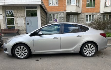 Opel Astra J, 2012 год, 760 000 рублей, 4 фотография
