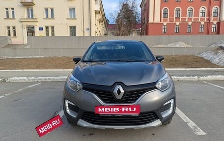 Renault Kaptur I рестайлинг, 2018 год, 1 470 000 рублей, 6 фотография