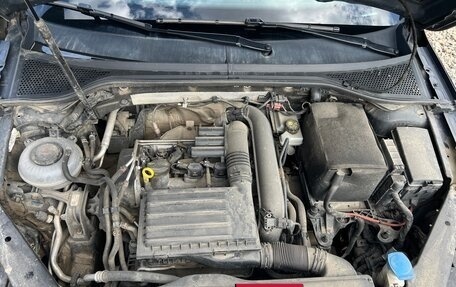 Volkswagen Passat B8 рестайлинг, 2017 год, 1 650 000 рублей, 21 фотография