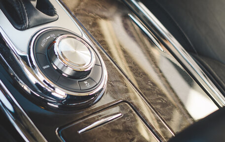 Infiniti QX80 I рестайлинг, 2014 год, 2 800 500 рублей, 7 фотография
