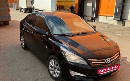 Hyundai Solaris II рестайлинг, 2016 год, 750 000 рублей, 3 фотография