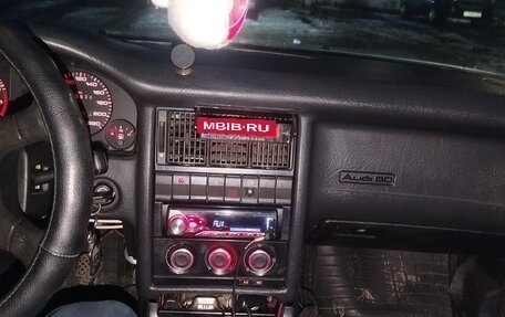 Audi 80, 1994 год, 300 000 рублей, 10 фотография