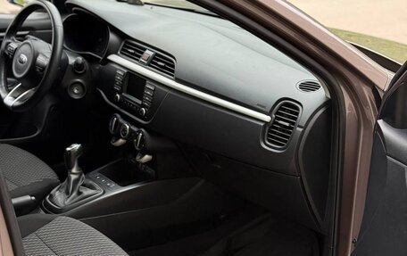 KIA Rio IV, 2017 год, 1 190 000 рублей, 9 фотография