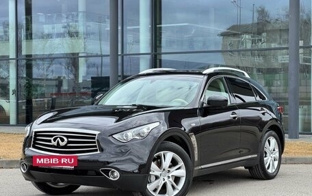 Infiniti QX70, 2016 год, 3 150 000 рублей, 3 фотография