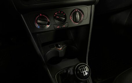 Volkswagen Polo VI (EU Market), 2012 год, 698 000 рублей, 11 фотография