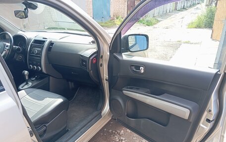 Nissan X-Trail, 2011 год, 1 100 000 рублей, 3 фотография