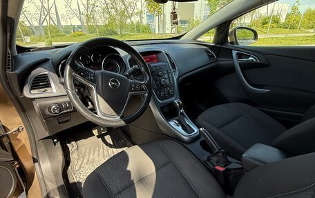 Opel Astra J, 2013 год, 1 240 000 рублей, 9 фотография