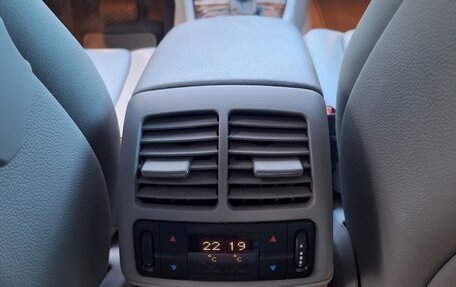 Mercedes-Benz E-Класс, 2004 год, 990 000 рублей, 15 фотография