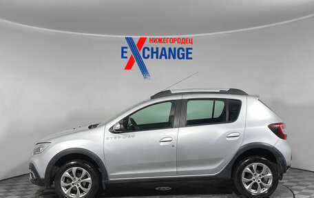 Renault Sandero II рестайлинг, 2019 год, 1 399 000 рублей, 7 фотография