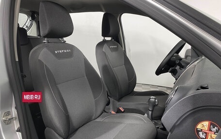Renault Sandero II рестайлинг, 2019 год, 1 399 000 рублей, 9 фотография