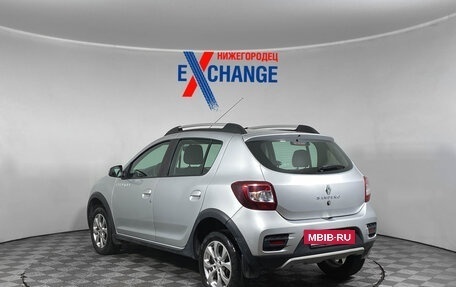 Renault Sandero II рестайлинг, 2019 год, 1 399 000 рублей, 6 фотография