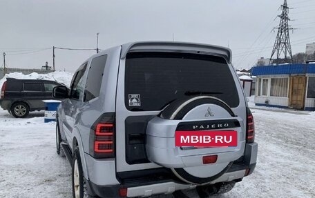 Mitsubishi Pajero IV, 2008 год, 1 399 000 рублей, 8 фотография