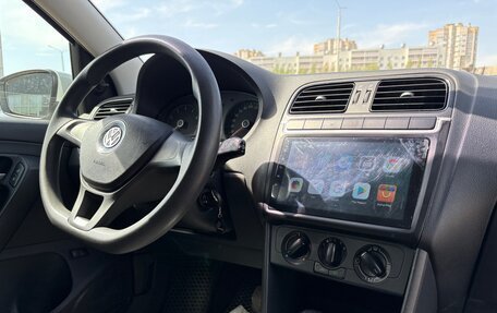Volkswagen Polo VI (EU Market), 2017 год, 600 000 рублей, 13 фотография