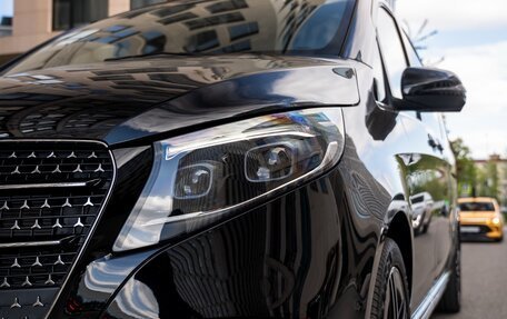 Mercedes-Benz V-Класс, 2024 год, 15 700 000 рублей, 5 фотография