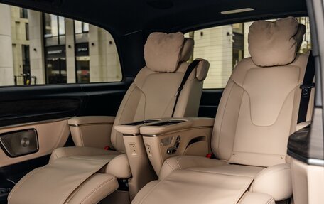 Mercedes-Benz V-Класс, 2024 год, 15 700 000 рублей, 13 фотография