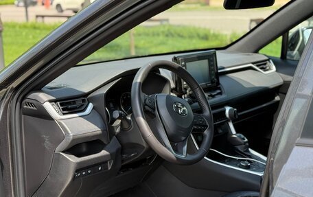 Toyota RAV4, 2022 год, 4 200 000 рублей, 8 фотография