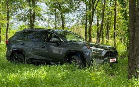 Toyota RAV4, 2022 год, 4 200 000 рублей, 13 фотография