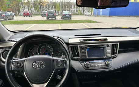 Toyota RAV4, 2013 год, 1 650 000 рублей, 22 фотография