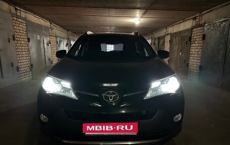 Toyota RAV4, 2013 год, 1 650 000 рублей, 26 фотография