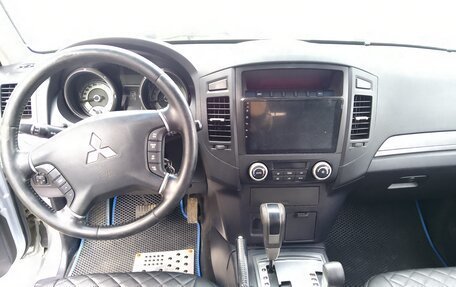 Mitsubishi Pajero IV, 2011 год, 1 680 000 рублей, 9 фотография