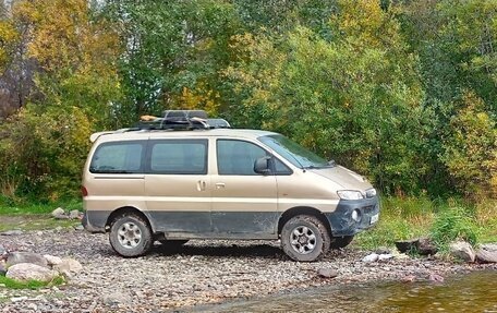 Hyundai Starex I рестайлинг, 2001 год, 250 000 рублей, 1 фотография