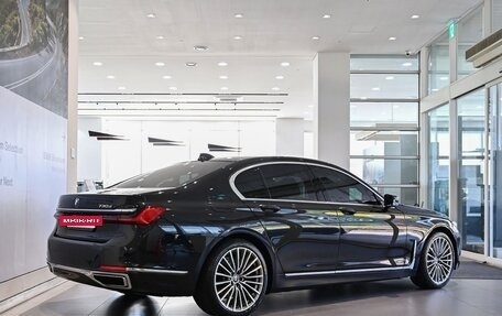 BMW 7 серия, 2022 год, 2 фотография