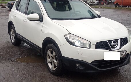 Nissan Qashqai, 2010 год, 940 000 рублей, 2 фотография