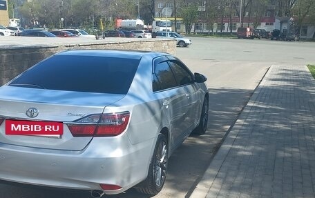 Toyota Camry, 2015 год, 2 000 000 рублей, 7 фотография