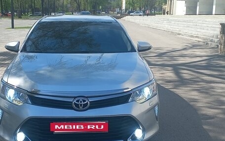 Toyota Camry, 2015 год, 2 000 000 рублей, 4 фотография