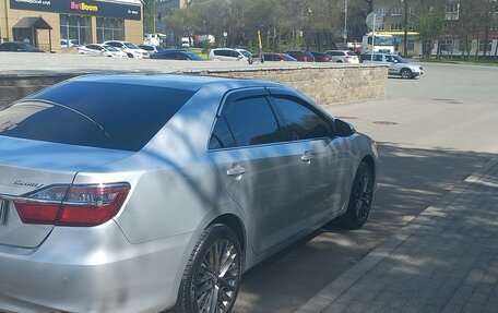 Toyota Camry, 2015 год, 2 000 000 рублей, 11 фотография