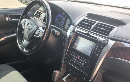 Toyota Camry, 2015 год, 2 000 000 рублей, 14 фотография