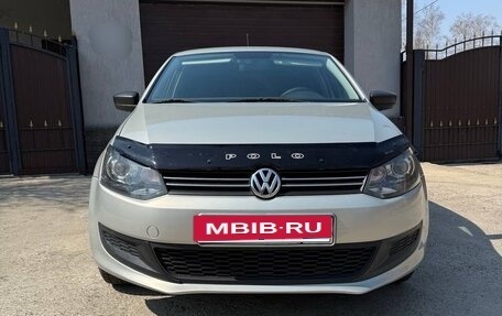 Volkswagen Polo VI (EU Market), 2010 год, 845 000 рублей, 2 фотография