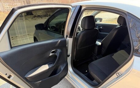 Volkswagen Polo VI (EU Market), 2010 год, 845 000 рублей, 18 фотография