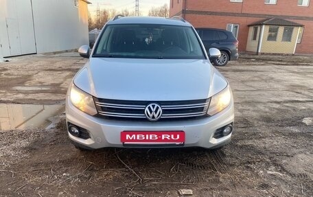 Volkswagen Tiguan I, 2013 год, 1 300 000 рублей, 2 фотография